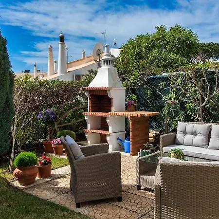 Algarve Sun House - Pool & Bbq & Privat Garden Villa *
