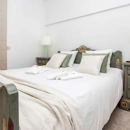 Algarve Sun House - Pool & Bbq & Privat Garden * Albufeira