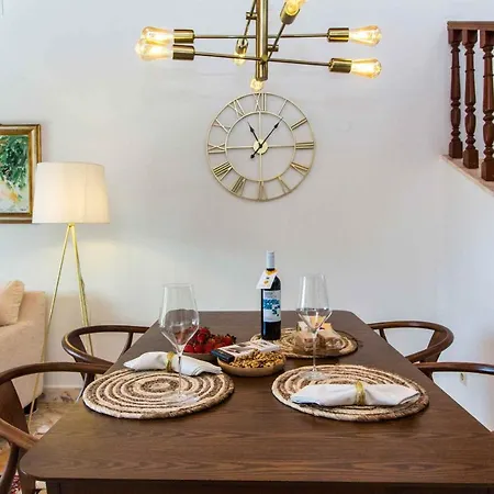 Algarve Sun House - Pool & Bbq & Privat Garden * Albufeira